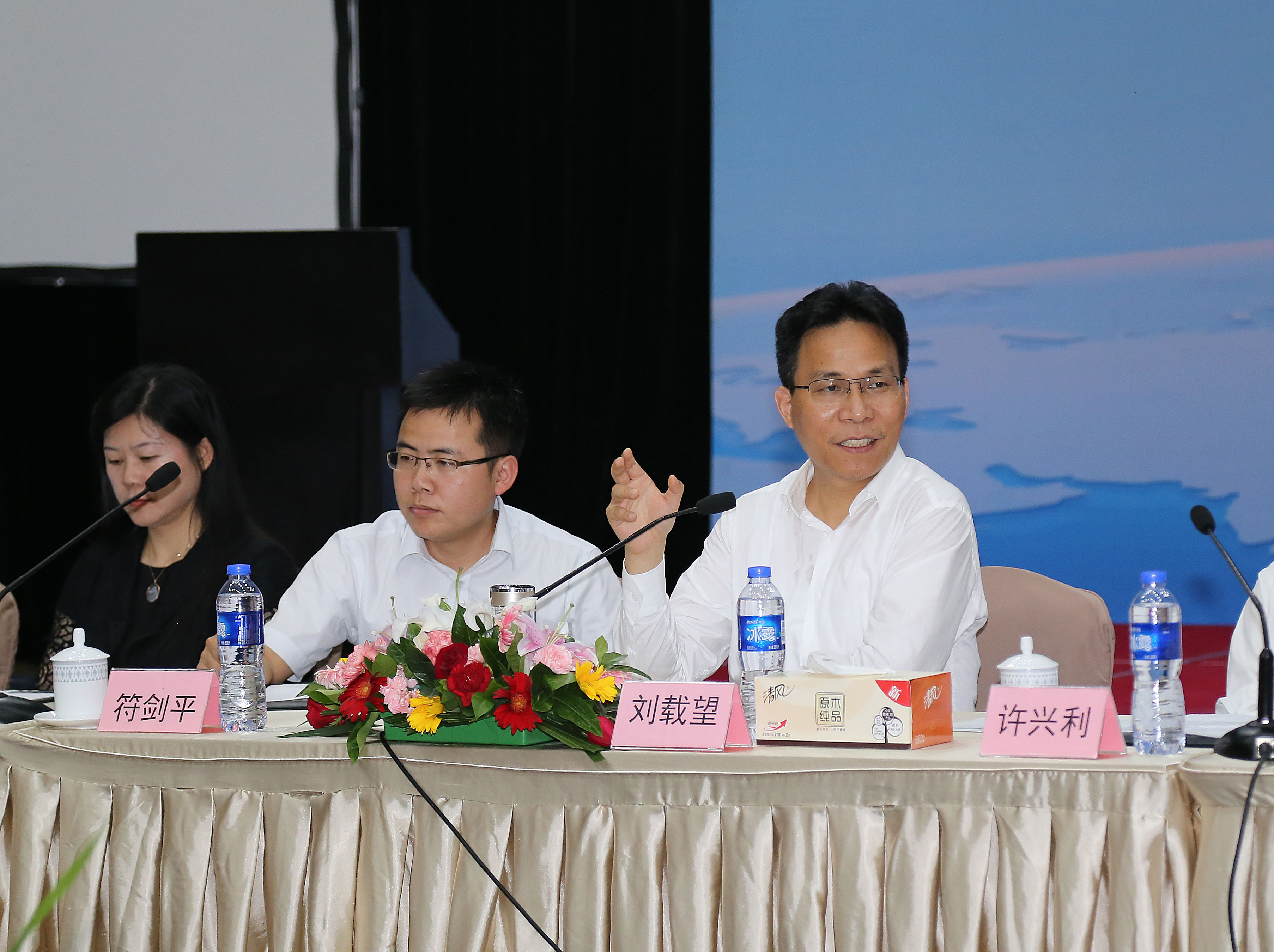 青春如诗 圆梦ok138cn太阳集团——ok138cn太阳集团2017年校招生始业培训在京顺利举行